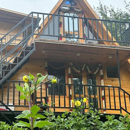 Magica Mount A Frame Wood House Villa Kodaikanal Exterior photo